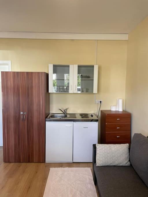 ברלין Einzimmerwohnung + Dusche Und Wc מראה חיצוני תמונה